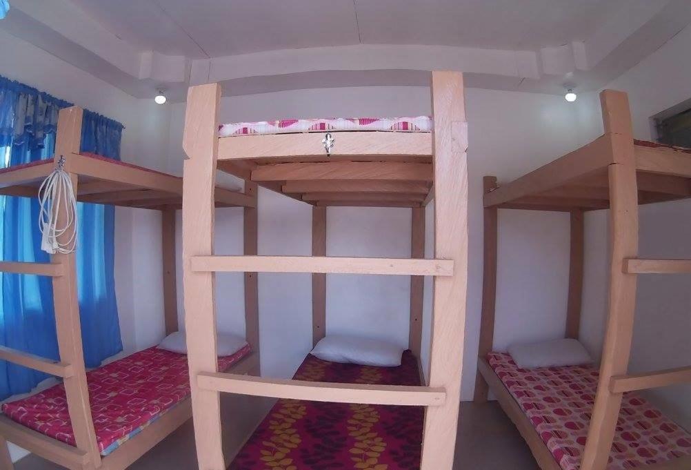 Cronin Residence Resort Oslob Extérieur photo