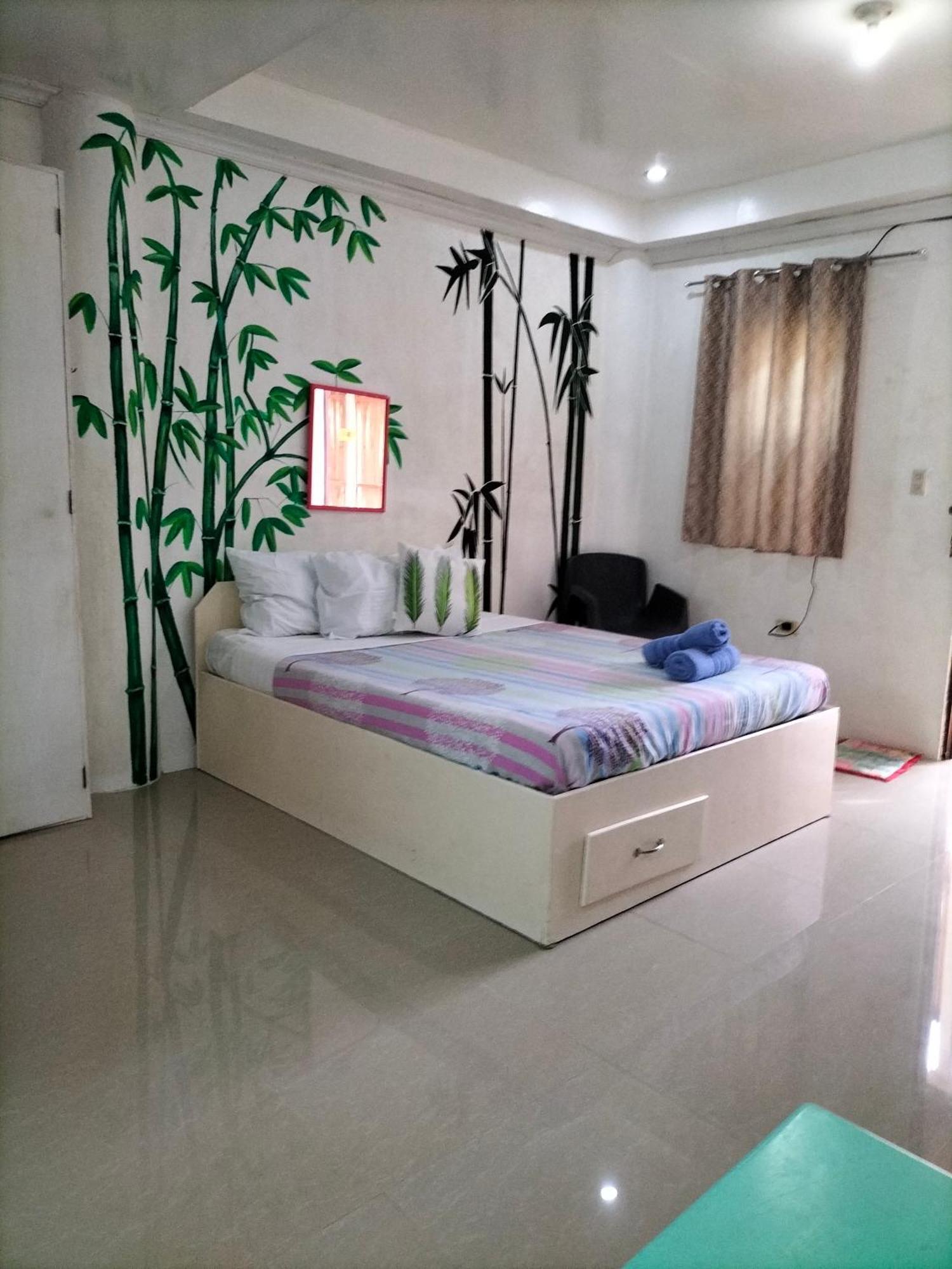 Cronin Residence Resort Oslob Extérieur photo