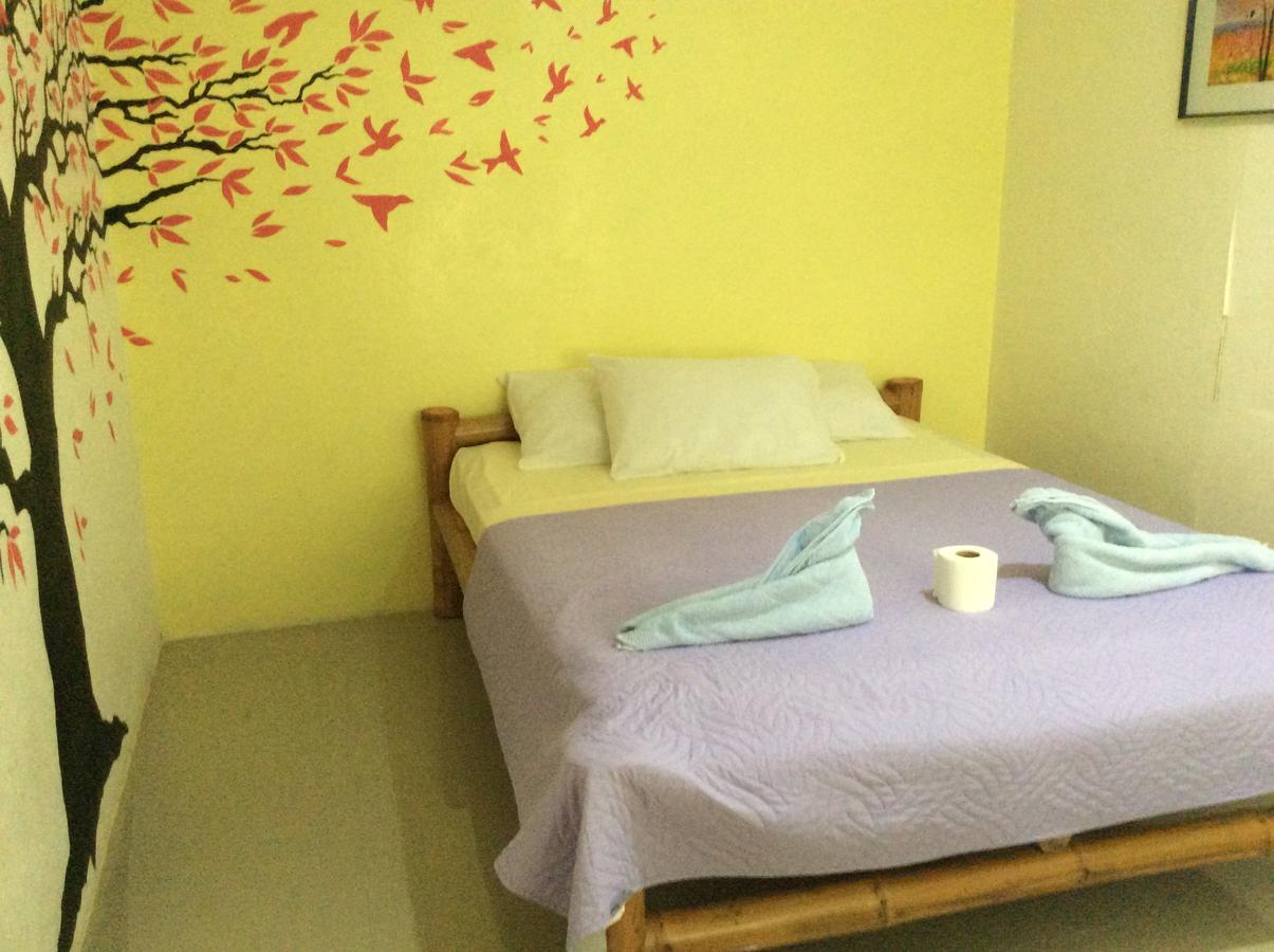Cronin Residence Resort Oslob Extérieur photo