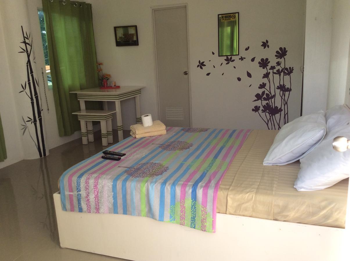 Cronin Residence Resort Oslob Extérieur photo