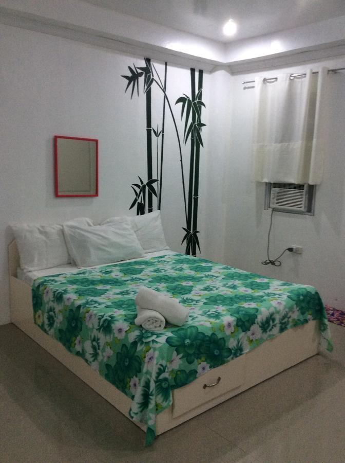 Cronin Residence Resort Oslob Extérieur photo